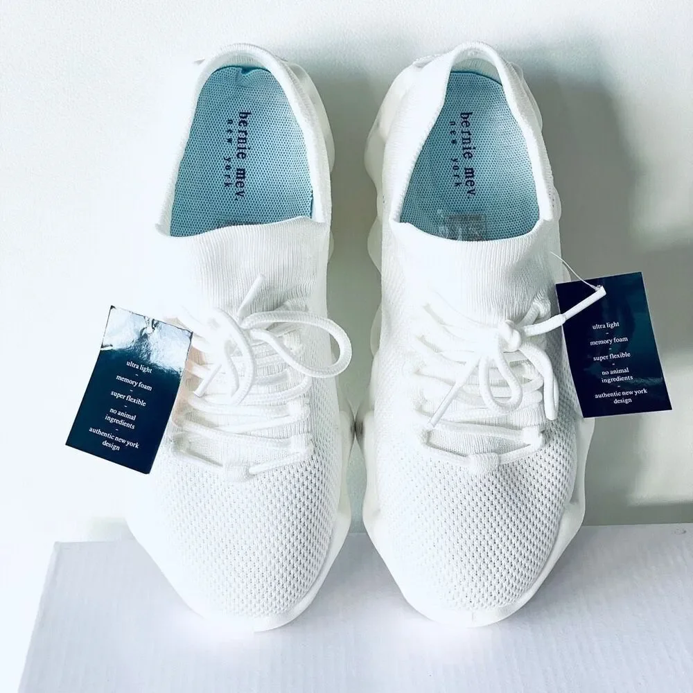 NWT in Box Gorgeous BERNIE MEV 39 (8-8.5 US) Davin Comfort white Chunky Sneakers